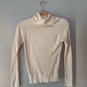 Dynamite Creamy white Ribbed Turtleneck Sweater